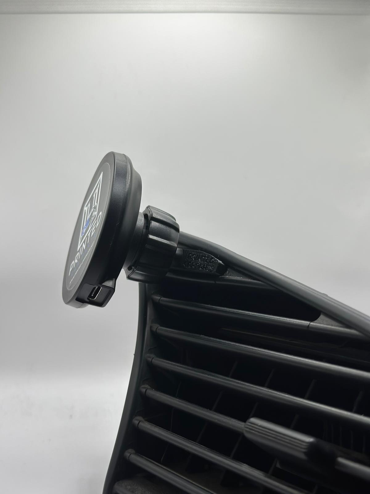 E36 Handyhalterung mit MagSafe – Flexibel & Sicher